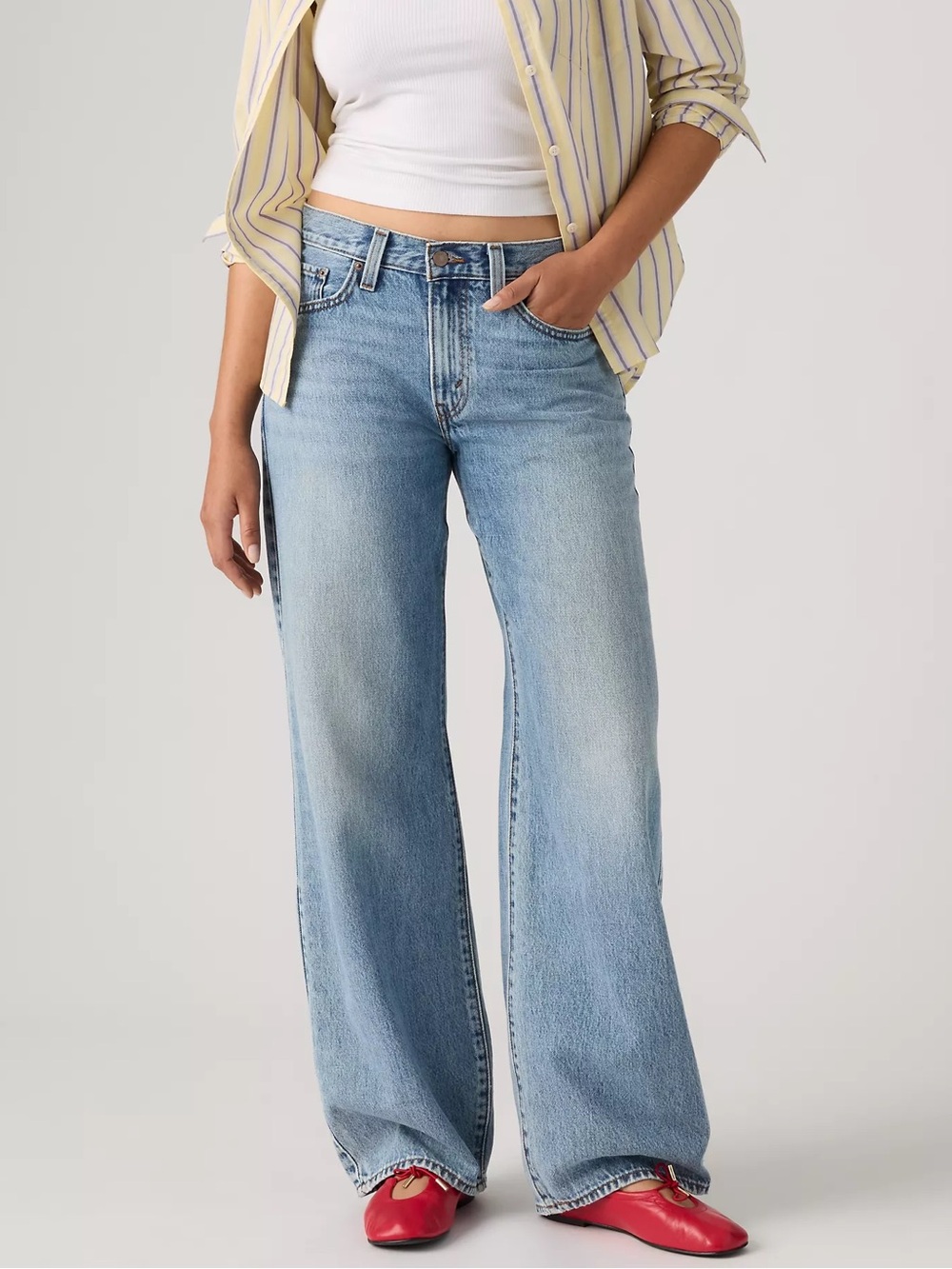 NWT Levi’s Middy Balloon Jeans